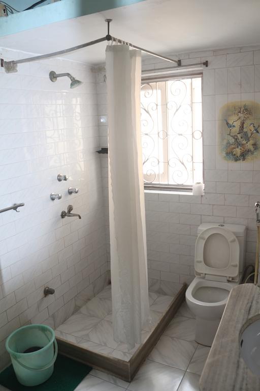 Monorama Guest House Kolkata Exterior photo